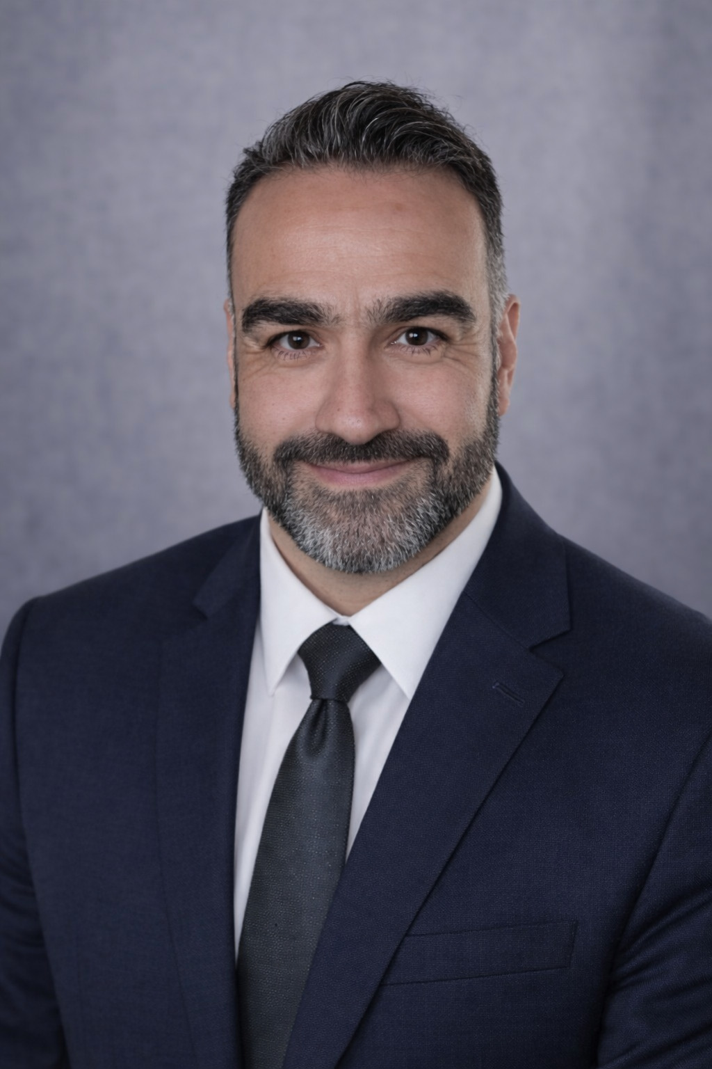 Jesse Lopez Headshot